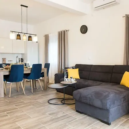 Βίλα Nava Benkovac