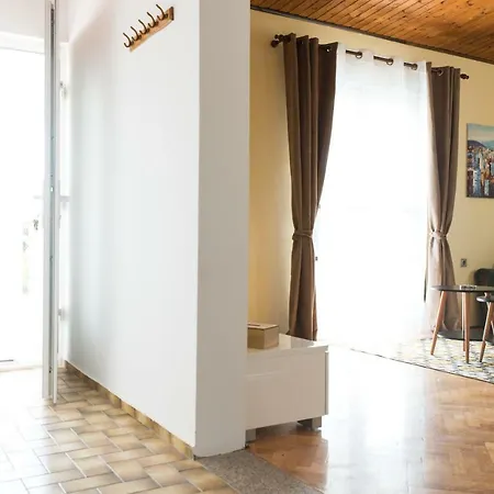 Nava Villa
