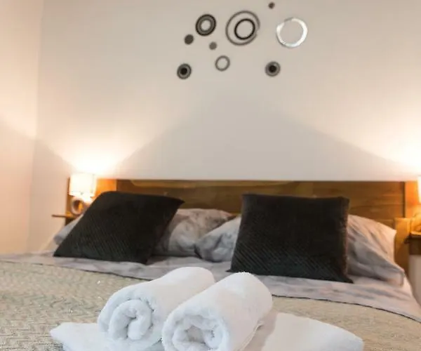 Nava Βίλα Benkovac